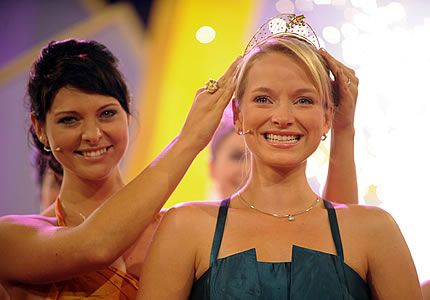 Sonja Christ Crowned German Wine Queen, Photo by DWI