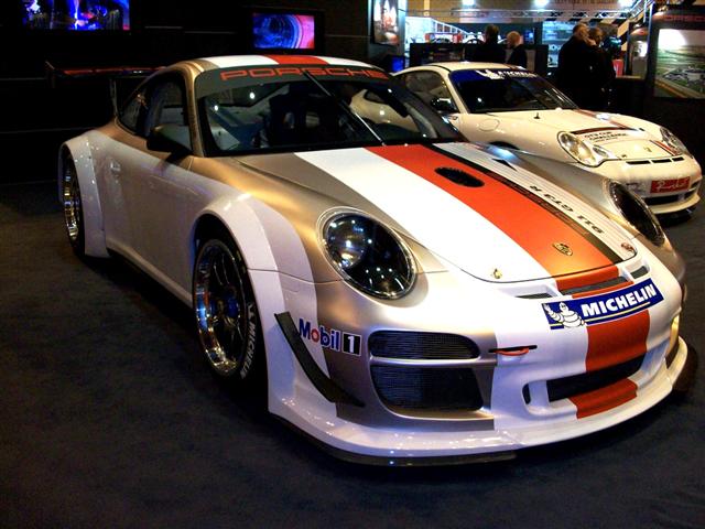 Porsche 911 GTR3 - Photo by www.zippyracing.co.uk